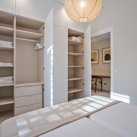 Sitges Spaces Garden Condo-2 Bedrooms, 2 Bathrooms, Garden Terrace, Near Center, Sleeps Up To 6- Monthly Rentals Only Dış mekan fotoğraf