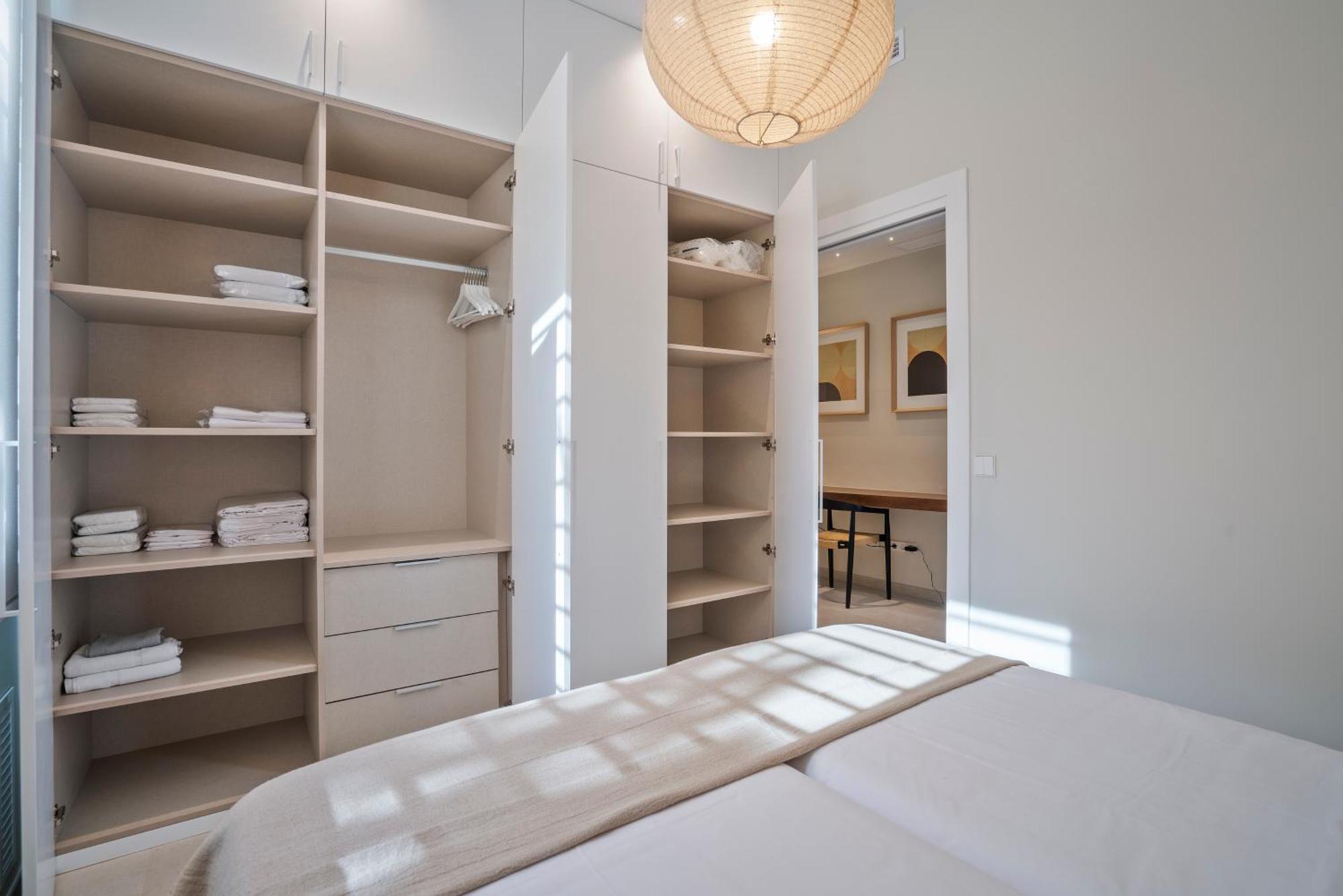 Sitges Spaces Garden Condo-2 Bedrooms, 2 Bathrooms, Garden Terrace, Near Center, Sleeps Up To 6- Monthly Rentals Only Dış mekan fotoğraf