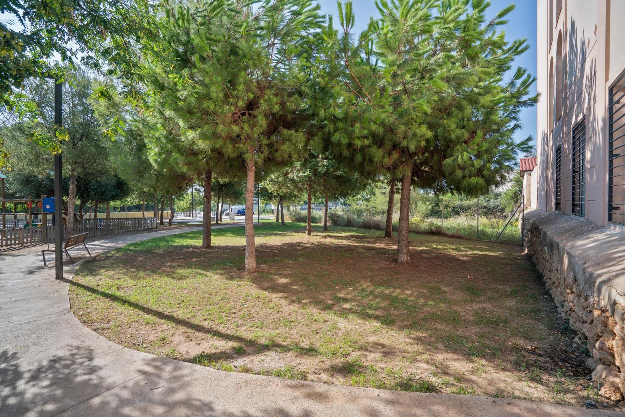 Sitges Spaces Garden Condo-2 Bedrooms, 2 Bathrooms, Garden Terrace, Near Center, Sleeps Up To 6- Monthly Rentals Only Dış mekan fotoğraf
